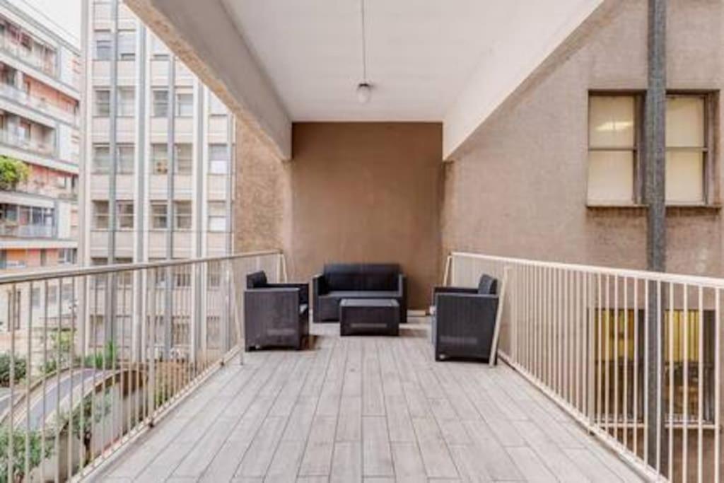 Domus Laterani By Jfm - Comfortable Apartment Big Terrace Colosseo Rome Exterior photo