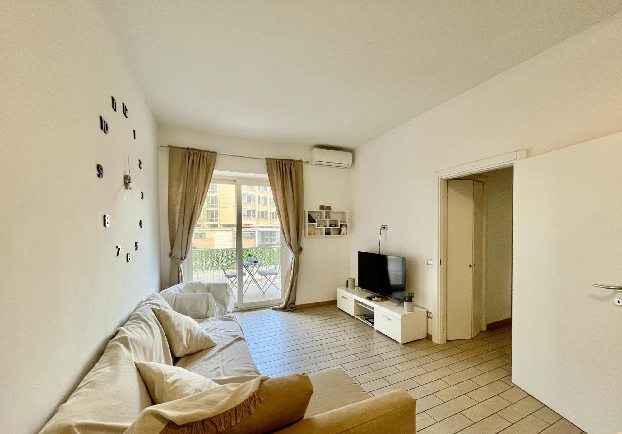 Domus Laterani By Jfm - Comfortable Apartment Big Terrace Colosseo Rome Exterior photo