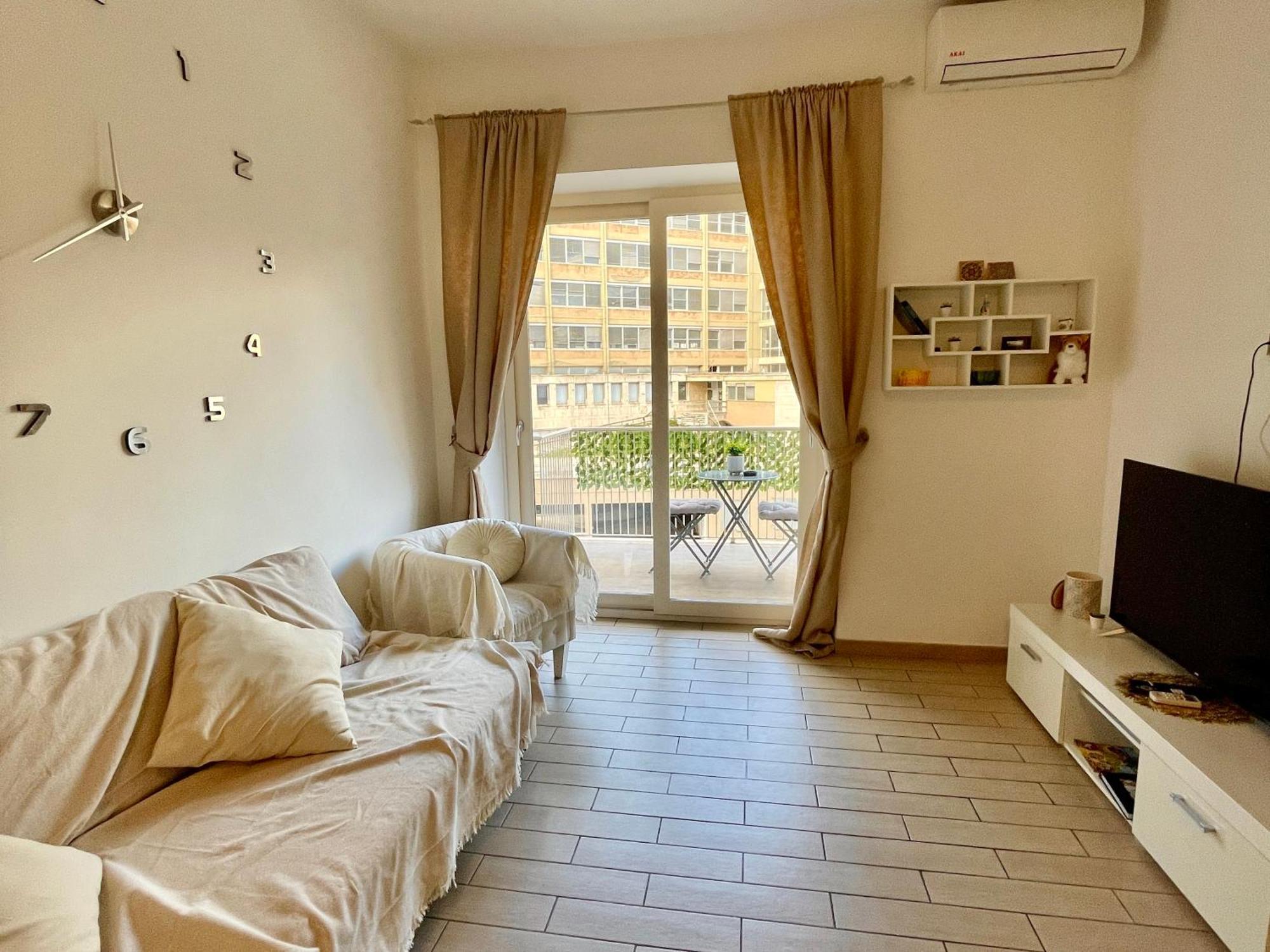 Domus Laterani By Jfm - Comfortable Apartment Big Terrace Colosseo Rome Exterior photo