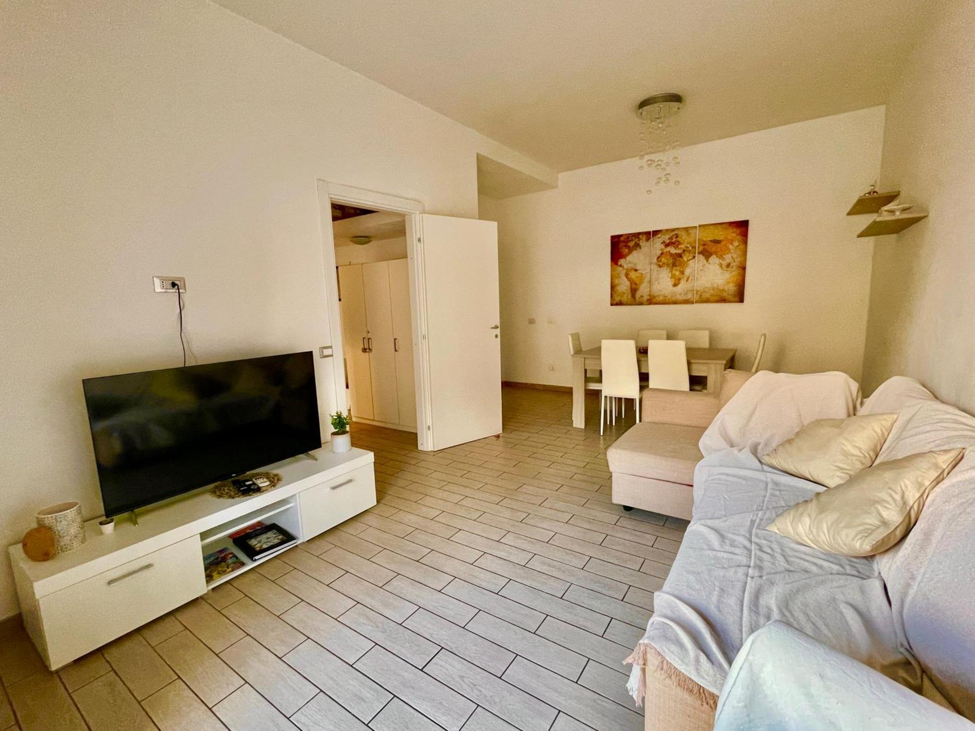 Domus Laterani By Jfm - Comfortable Apartment Big Terrace Colosseo Rome Exterior photo